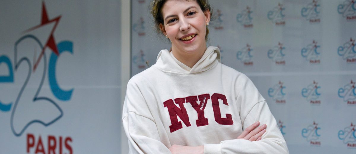 Léa, auxiliaire de vie chez Clarianne